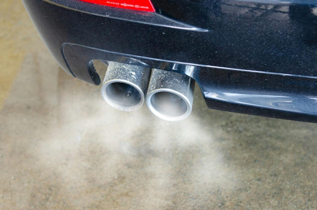 Greenhouse gas emissions from car exhaust 